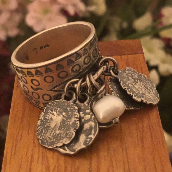 Silpada Cha-Cha Sterling Silver Pearl Ring - Picture 12 of 16